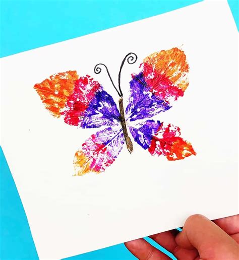 Leaf Butterfly Craft - Fun Nature Art and Craft For Kids