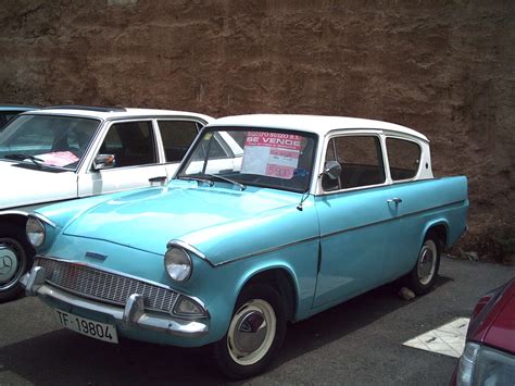 Ford Anglia #7884567