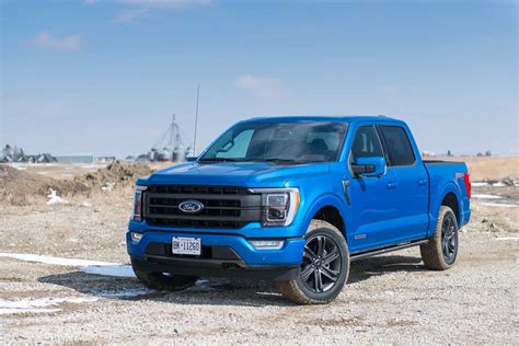 2021 Ford F-150 Hybrid Review | The Lariat Trim is Just Right