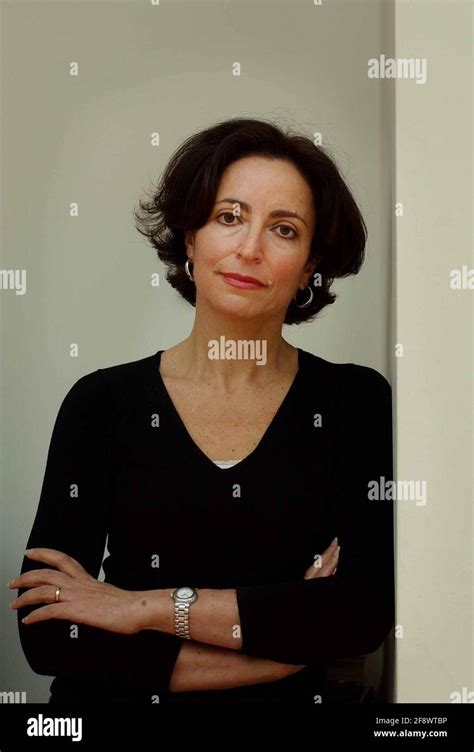 LINDA KELSEY.5/3/03 PILSTON Stock Photo - Alamy