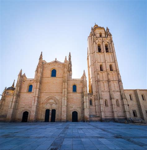 Segovia Cathedral - The Complete Guide [+best viewpoints]