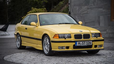 1992 BMW M3 Coupe Wallpapers | SuperCars.net