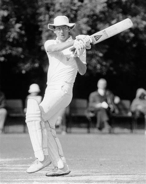 Peter Roebuck bats | ESPNcricinfo.com