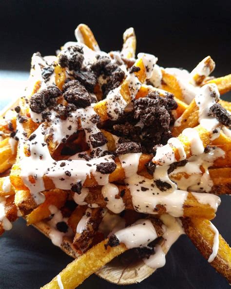 Cookies and cream fries : r/shittyfoodporn