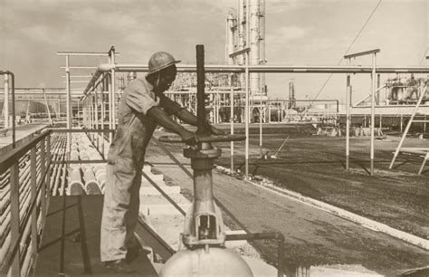 1915 – 1969 – Industry Refinery - National Archaeological ...