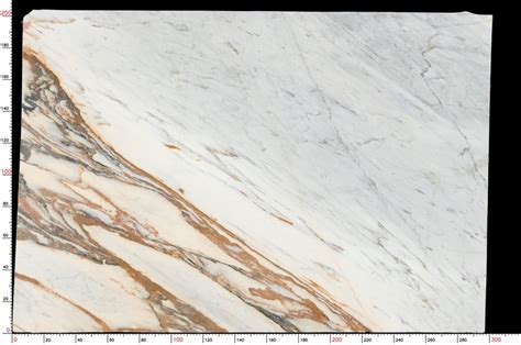 Calacatta Gold Marble Slabs - QB03