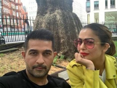 Amrita Arora celebrates 13th wedding anniversary with Shakeel Ladak ...