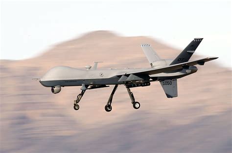 U.S. MQ-9 'Reaper' Drones Compared to Russia's 'Orion' UAV - Newsweek