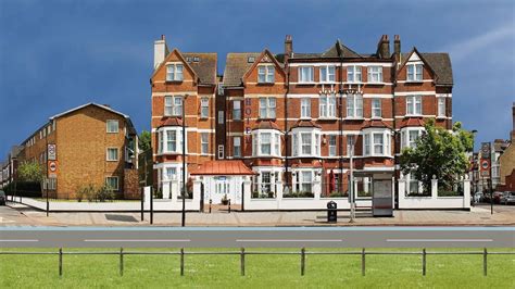 Clapham South Belvedere Hotel, London, United Kingdom - YouTube