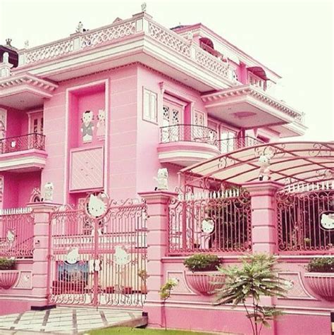 Hello Kitty house | Casa de hello kitty, Casas rosadas, Fotografías de ...