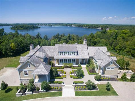 Inside Justin Bieber’s Lakefront Mansion in Canada