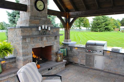 Best BBQ Island Ideas for Your Backyard | Willow Gates Landscaping