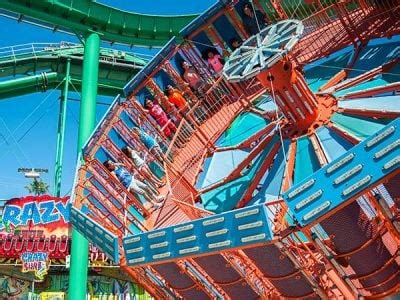 Santa Cruz Beach Boardwalk Amusement Park Thrill Rides