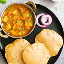 Aloo Poori - Tandoori Bites