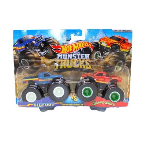 Hot Wheels Monster Trucks 1:64 Scale Demolition Doubles Bigfoot vs ...