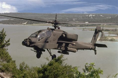 Military Information House: Boeing AH-64 Apache