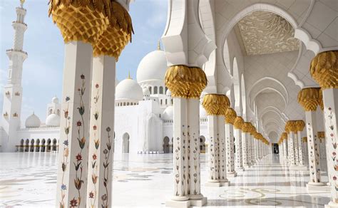 Visiting the Sheikh Zayed Grand Mosque on a day trip from Dubai - Helen ...