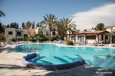 PAPHOS GARDENS HOLIDAY RESORT - Now €90 (Was €̶1̶3̶2̶) - UPDATED 2024 ...