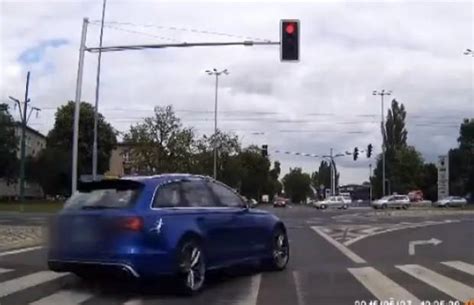 Audi RS6 crash | motofilm.pl