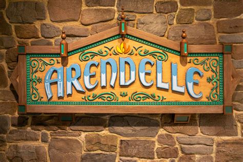 Disney Wish: First Look at the Arendelle: A Frozen Dining Adventure ...