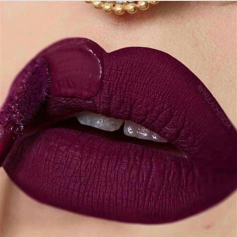 Pin by Djenet on make up 2018 | Lip colors, Berry lipstick, Makeup