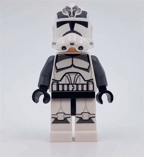 LEGO Star Wars - 104th Legion Wolfpack Clone Trooper (Phase 2), Hobbies ...