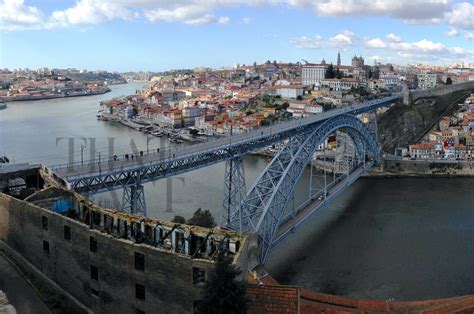 Panoramica di Oporto e Dom Luís Bridge / Oporto Portugal / Download ...