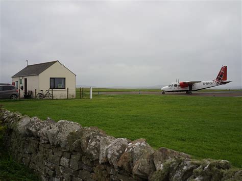 A tour of Papa Westray Airport... in one photo. : r/aviation