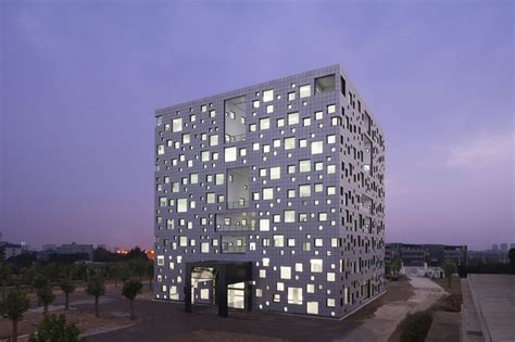 Gallery of Cube Tube in Jinhua / SAKO Architects - 5