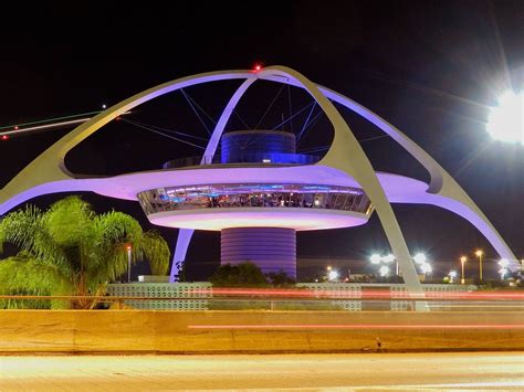 LAX Theme building at night by Jean-Louis Delezenne in 2020 | Los ...