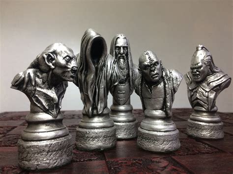 Lord of the Rings chess set - LOTR Chess Set Handmade Made to order ...