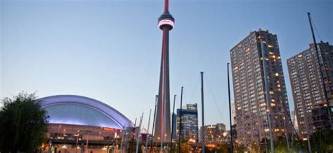 Cn Tower Tickets And Aquarium Package - Aquarium Views