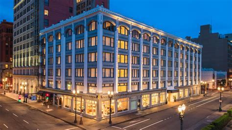 Long-awaited hotel opens in historic downtown Portland building (Photos ...