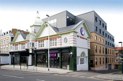 Premier Inn London Clapham hotel (C̶$̶1̶1̶8̶) C$96 - UPDATED 2022 ...