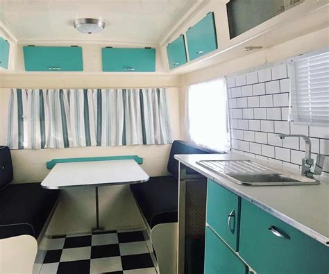 22 Chic and Functional Caravan Interior Design Ideas - Sortra