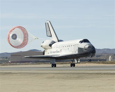 Shuttle Landing: Beautiful; Progress Docking: Last-Minute Excitement ...