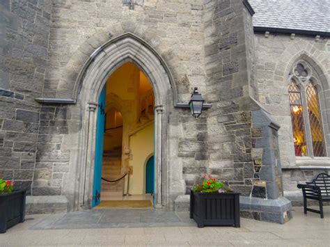 Entrance To Pearse Lyons Distillery | Natpacker