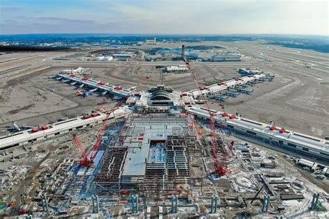 Pittsburgh International Airport Creates New Terminal to Meet the Air ...