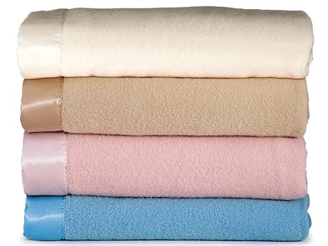 Blandon Merino Wool Blankets - Luxury Blankets - Luxury Bedding ...