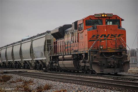 a rare Bnsf thundercab sd70ace brings up the rear of a sand train. Due ...