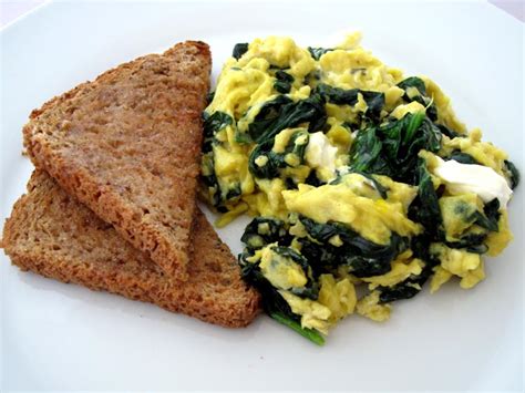 Scrambled Eggs with Spinach