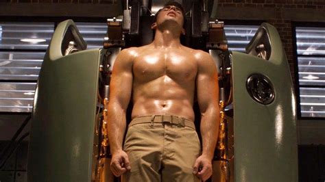 Cómo conseguir abdominales con el método de Chris Evans y otros famosos ...