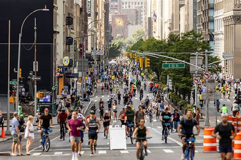 Summer Streets 2024 - Donia Garland