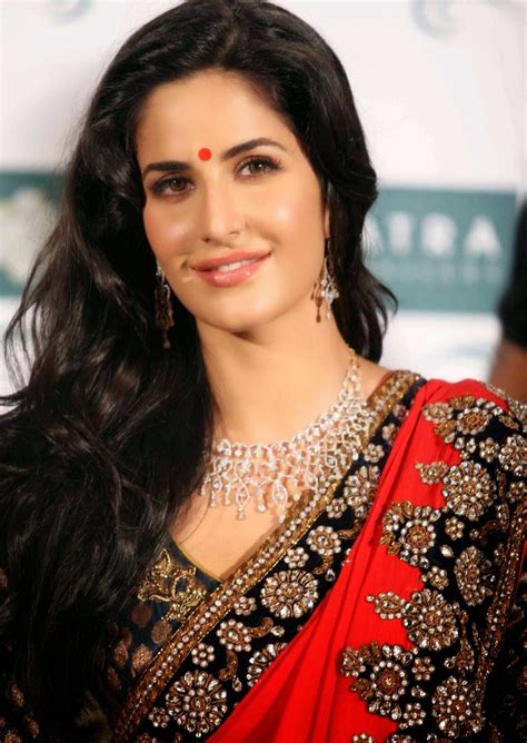 Katrina kaif Looking Gorgeous in Saree - Indian Cinema Gallery