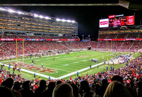 The Best NFL Stadiums -- Ranked By Food