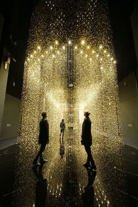 Art Installation Suspends 80,000 Shimmering Watch Plates for People to ...