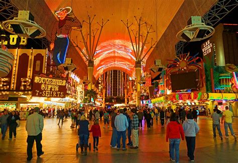 Las Vegas Strip Attractions Map - Holiday Tour