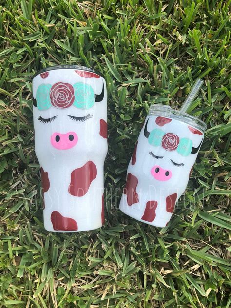 Glitter cow tumbler set | Tumbler cups diy, Diy cups, Vinyl crafts