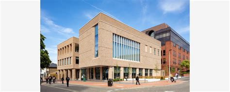 Thurrock Civic Offices - LSI Architects