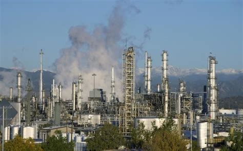 Oil Refinery Strike: Workers At Country’s Largest Refinery Walk Off The ...